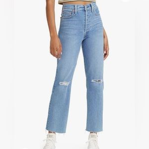 Levi’s Ribcage Straight Ankle Jean